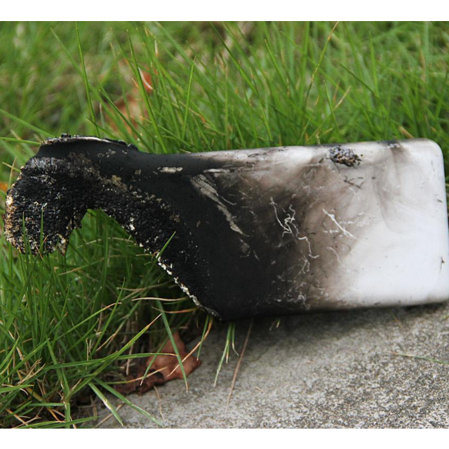 移动电源外壳的材质该如何选择？