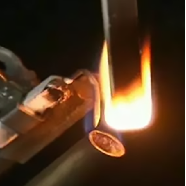 用打火机测试塑料阻燃性可行吗？