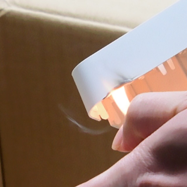 插座外壳选用阻燃PP比ABS好吗？