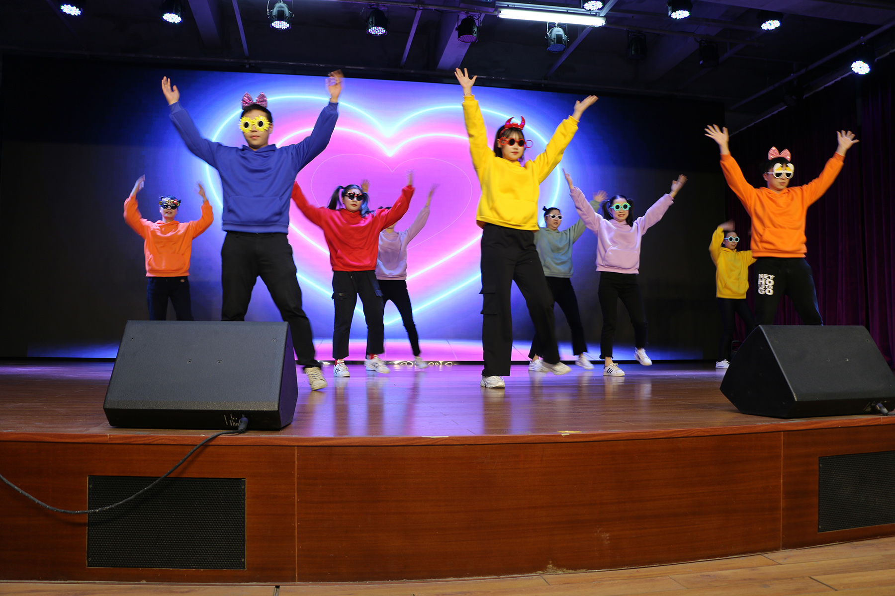 2021年letou官网化学迎新晚会—《可爱摆》