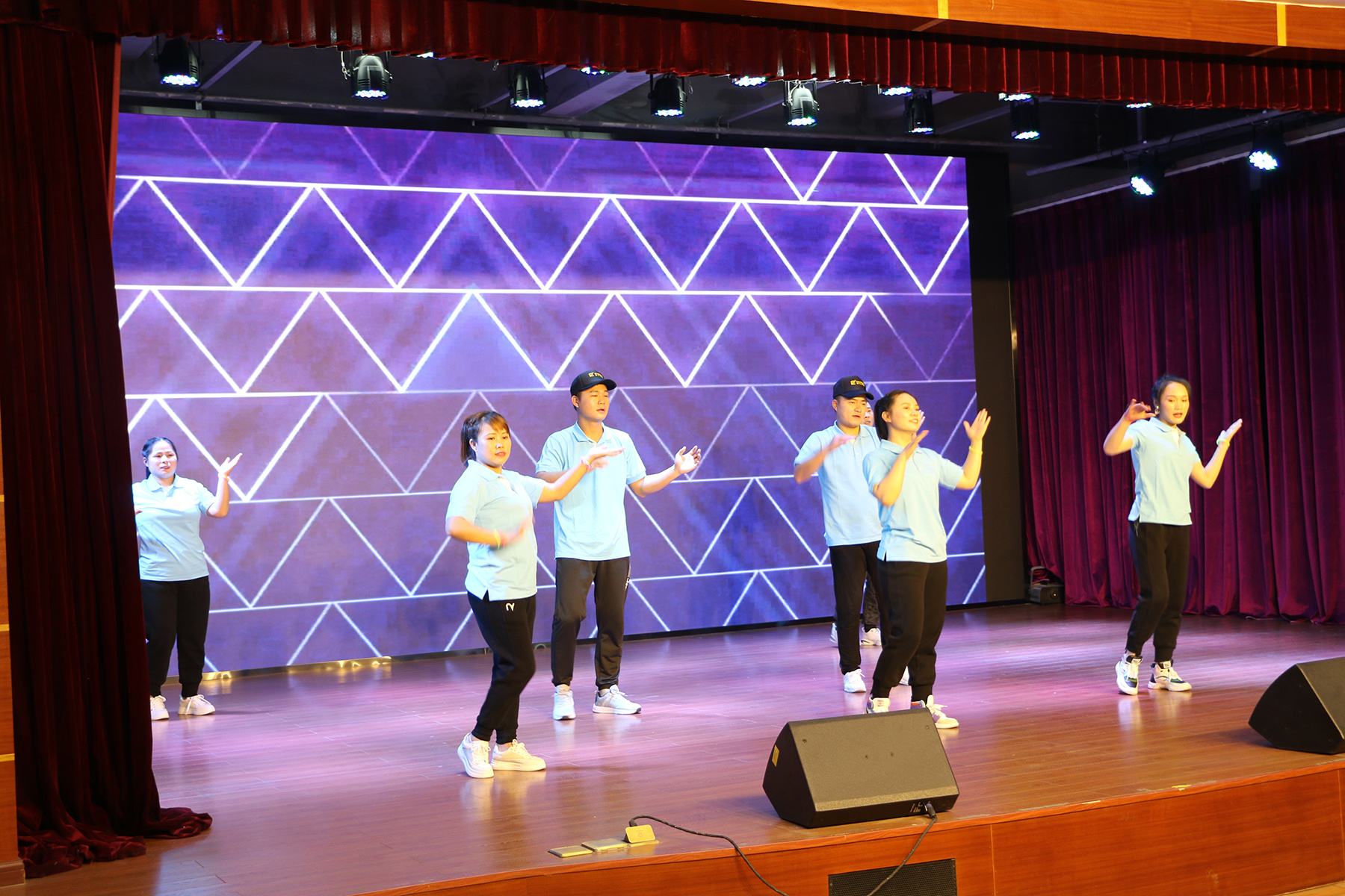 2021年letou官网化学迎新联欢晚会《笑纳》